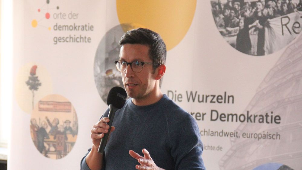 IMG_1358_Credit_AG-Orte-der-Demokratiegeschichte_neu.jpg